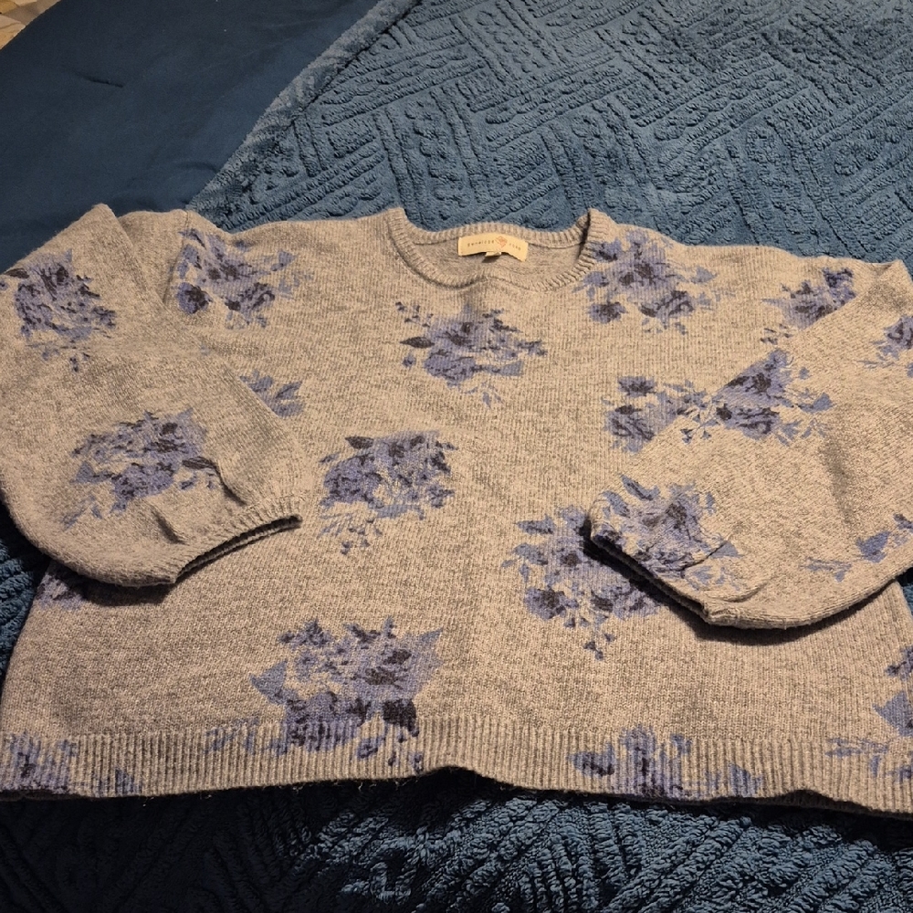 Penelope Rose Floral Print Sweater Sz XL Like New